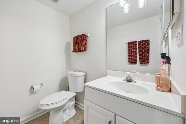13364 FERRY LANDING LN, Woodbridge, VA 22191