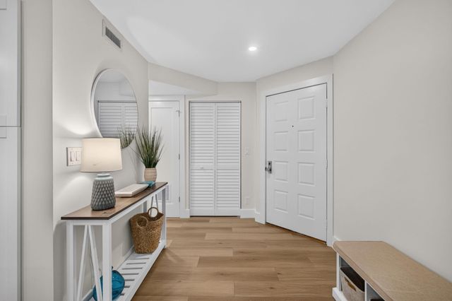 1605 S US HIGHWAY 1 C404, Jupiter, FL 33477