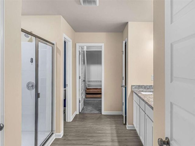 2054 Maplewood Way, Decatur, GA 30035