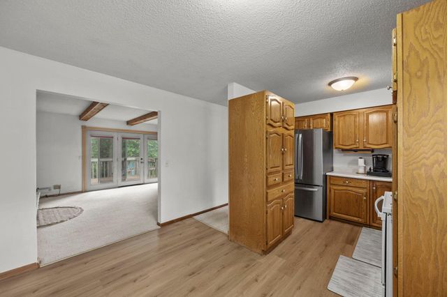 168 Linden Circle, Apple Valley, MN 55124