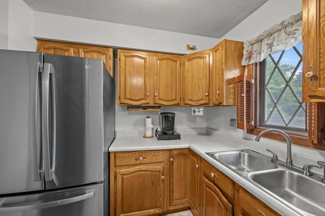 168 Linden Circle, Apple Valley, MN 55124