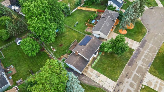 168 Linden Circle, Apple Valley, MN 55124