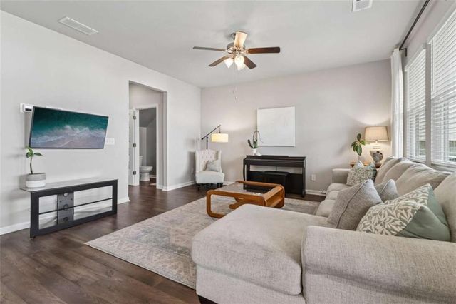 117 Mead Court, Hoschton, GA 30548