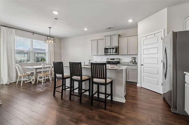 117 Mead Court, Hoschton, GA 30548