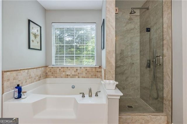 3295 Spincaster Way, Loganville, GA 30052