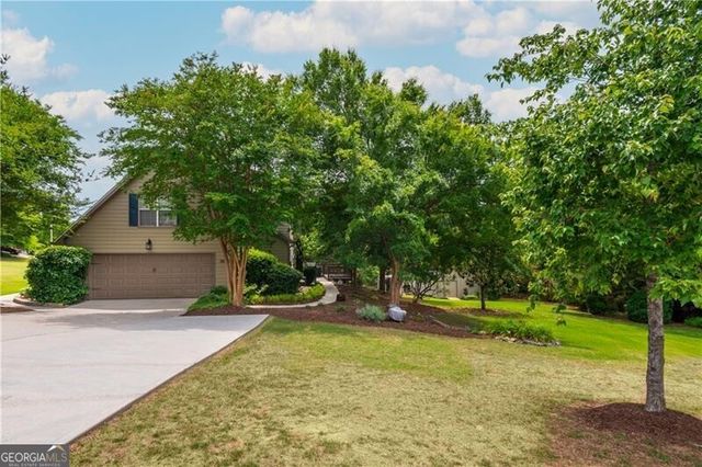 3295 Spincaster Way, Loganville, GA 30052