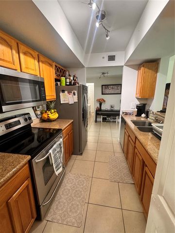 4242 NW 2nd Street 808, Miami, FL 33126