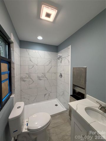 55 S Hildebran Avenue, Newton, NC 28658