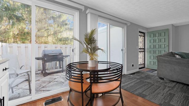 2509 Burgandy Lane, Columbus, OH 43232