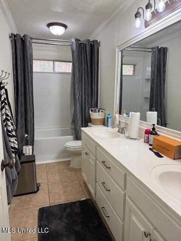 5376 Kaywood Drive, Jackson, MS 39211