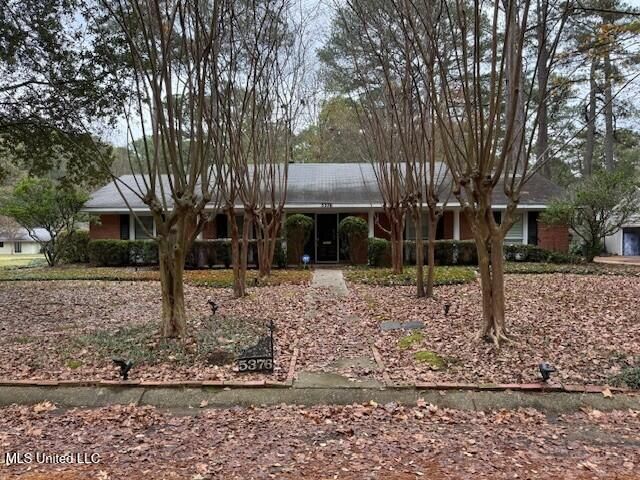 5376 Kaywood Drive, Jackson, MS 39211