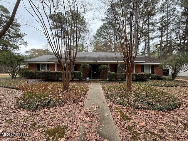 5376 Kaywood Drive, Jackson, MS 39211