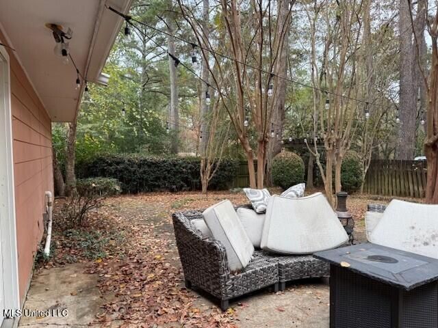 5376 Kaywood Drive, Jackson, MS 39211