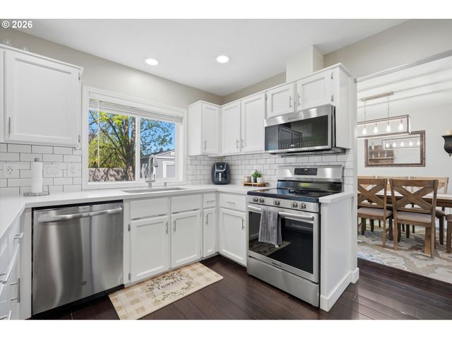 16905 Sw KING RICHARD Ct, Sherwood, OR 97140