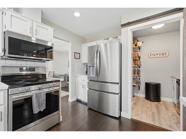 16905 Sw KING RICHARD Ct, Sherwood, OR 97140