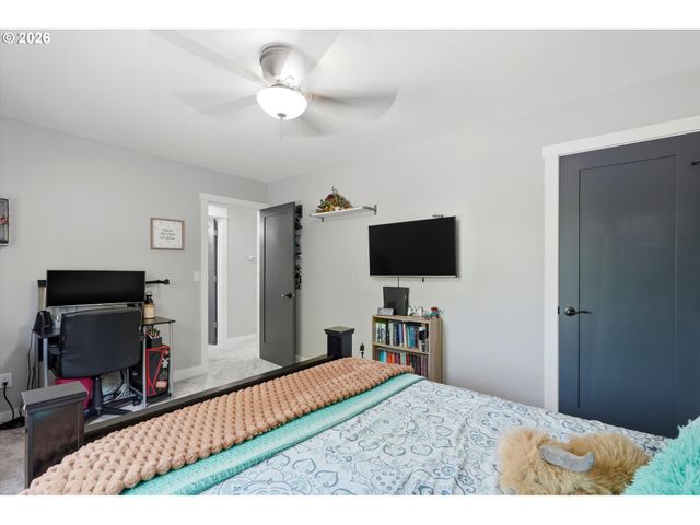 16905 Sw KING RICHARD Ct, Sherwood, OR 97140