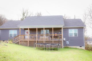 701 WESTERN RD, Waynesboro, VA 22980