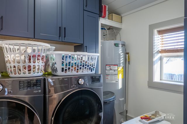 12 James Street, Saranac Lake, NY 12983