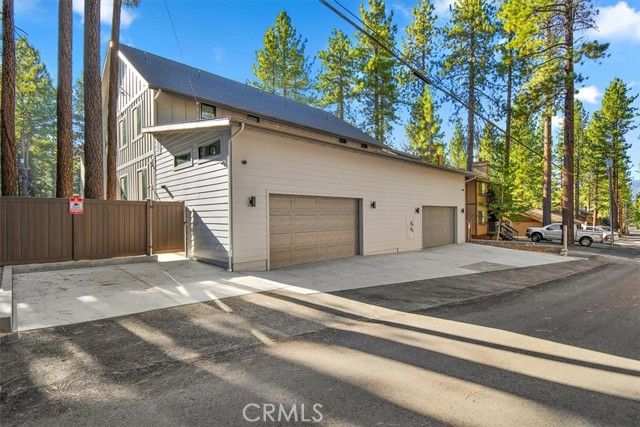 679 Summit Boulevard, Big Bear City, CA 92315