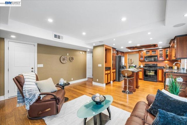 581 Tawny, Pleasanton, CA 94566