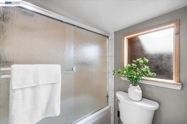 581 Tawny, Pleasanton, CA 94566