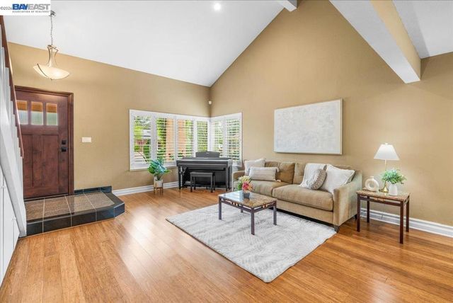 581 Tawny, Pleasanton, CA 94566