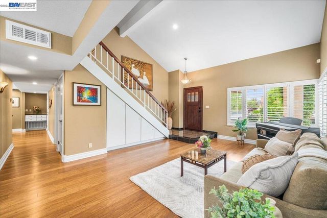 581 Tawny, Pleasanton, CA 94566