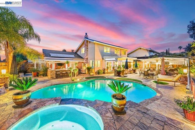 581 Tawny, Pleasanton, CA 94566