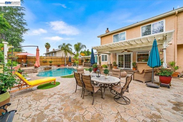 581 Tawny, Pleasanton, CA 94566