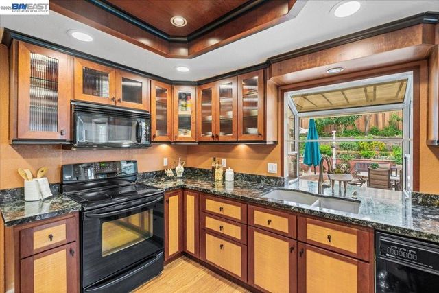 581 Tawny, Pleasanton, CA 94566