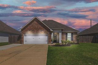 1748 Downing Rd Road, Lake Charles, LA 70611