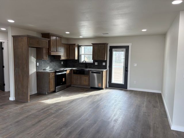 13 Quannah Drive, Fairland, OK 74343