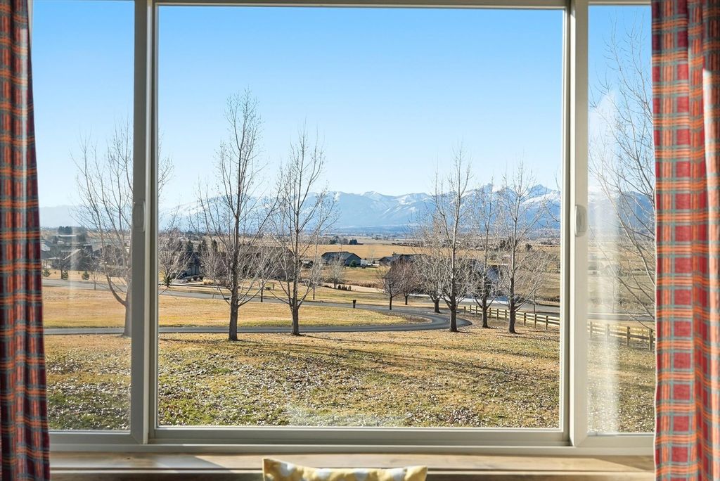 2074 Desperado Trail, Corvallis, MT 59828 photo 11