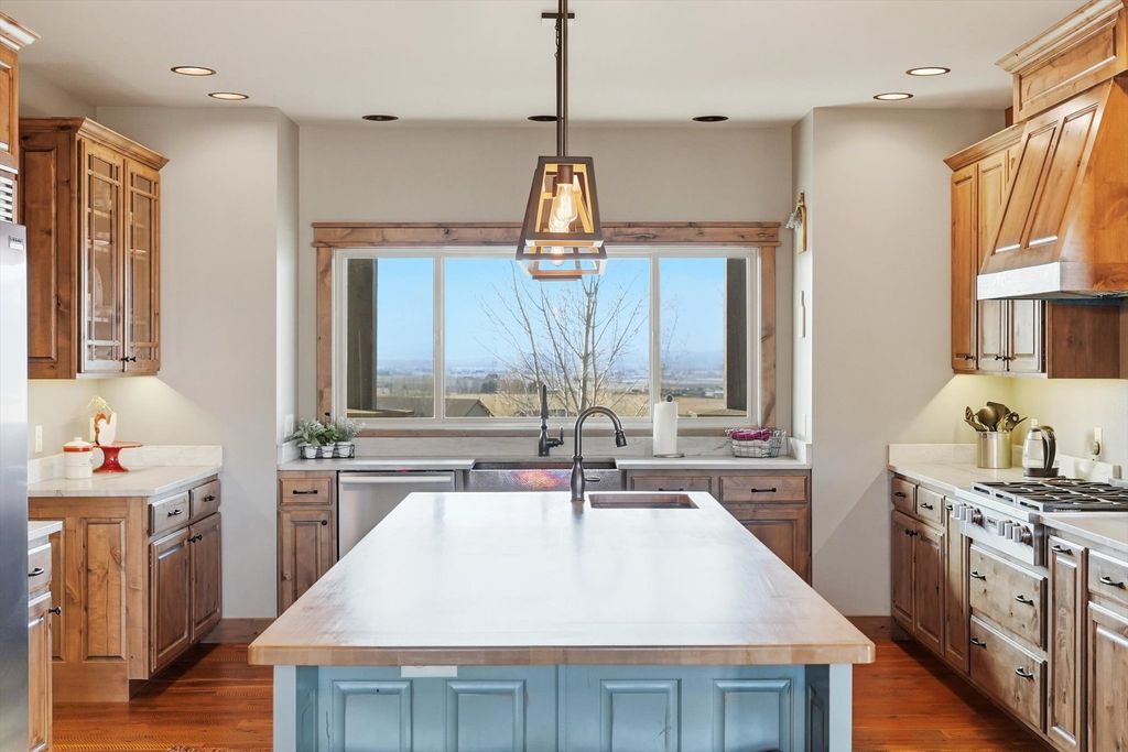 2074 Desperado Trail, Corvallis, MT 59828 photo 22