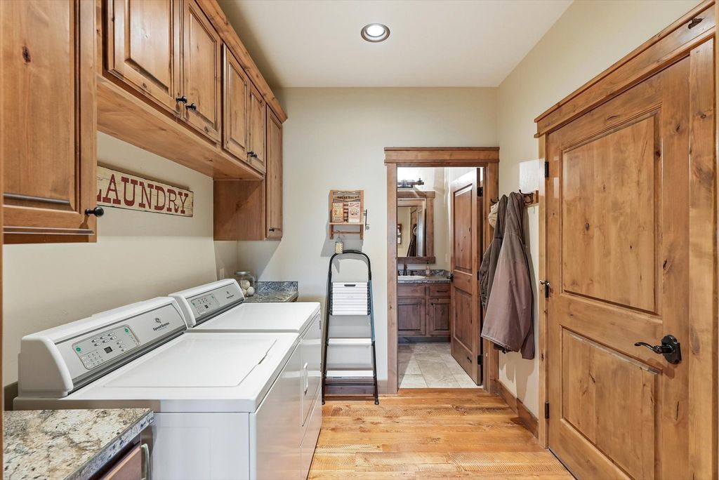 2074 Desperado Trail, Corvallis, MT 59828 photo 28