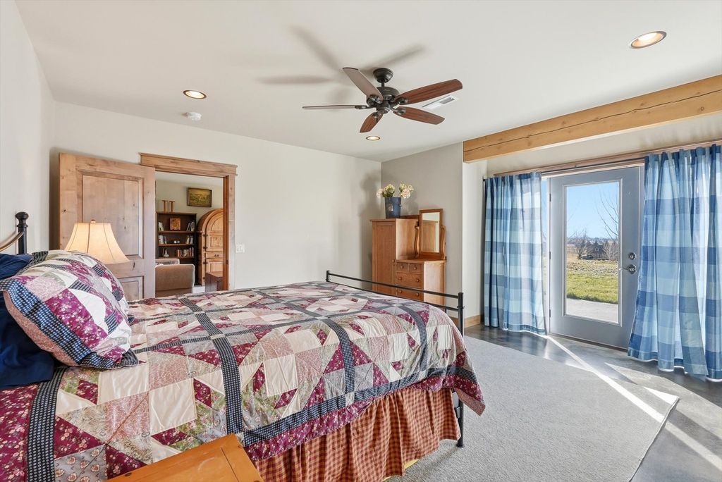 2074 Desperado Trail, Corvallis, MT 59828 photo 42