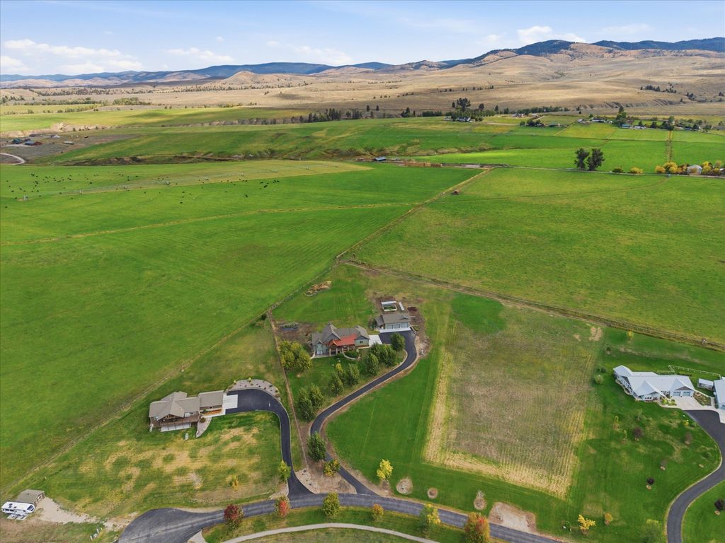 2074 Desperado Trail, Corvallis, MT 59828 photo 82