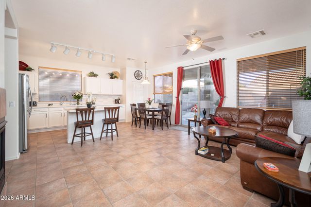 17540 W CANYON Lane, Goodyear, AZ 85338