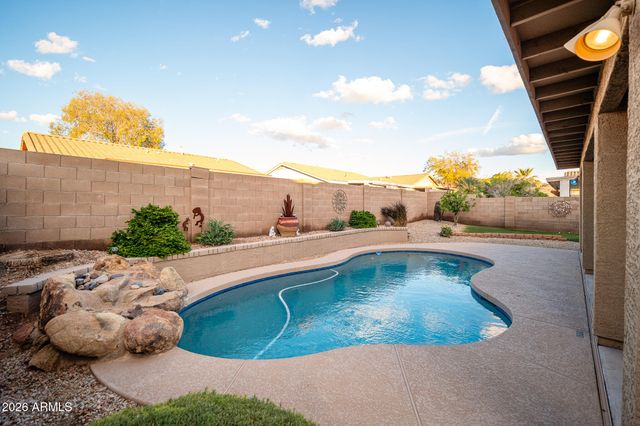 17540 W CANYON Lane, Goodyear, AZ 85338