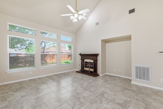 9021 Morning Meadow Drive, Fort Worth, TX 76244