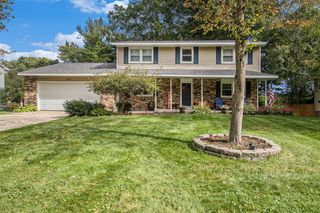 16242 Suffolk Drive, Spring Lake, MI 49456