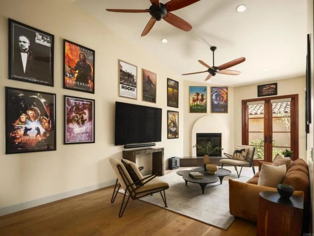 15731 Via De Santa Fe, Rancho Santa Fe, CA 92067