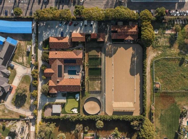 15731 Via De Santa Fe, Rancho Santa Fe, CA 92067