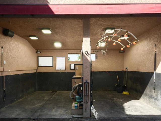 15731 Via De Santa Fe, Rancho Santa Fe, CA 92067