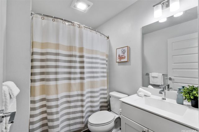 91-3525 Kauluakoko Street 1910, Ewa Beach, HI 96706