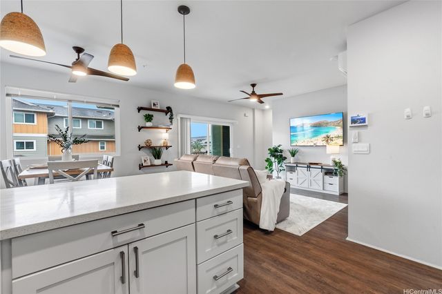 91-3525 Kauluakoko Street 1910, Ewa Beach, HI 96706