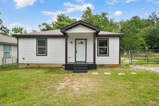 136 Erie Street, Mabank, TX 75156