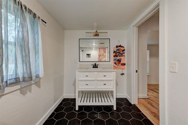 10834 NE 17th Street, Oklahoma City, OK 73141