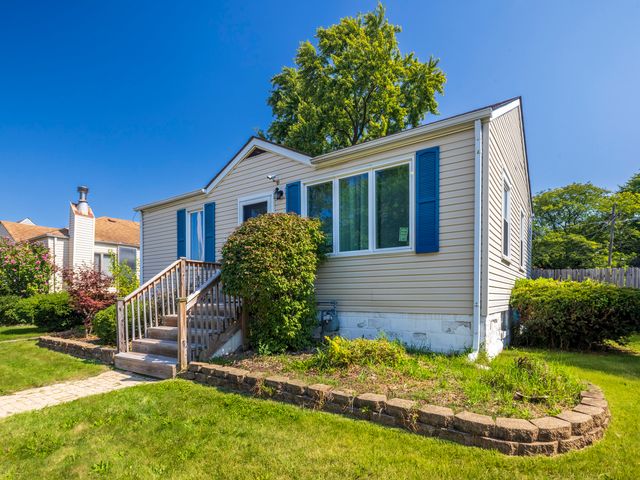 17519 Community Street, Lansing, IL 60438