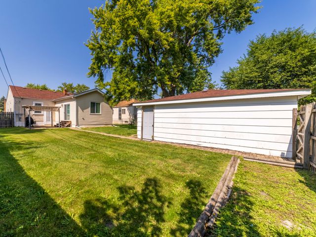 17519 Community Street, Lansing, IL 60438